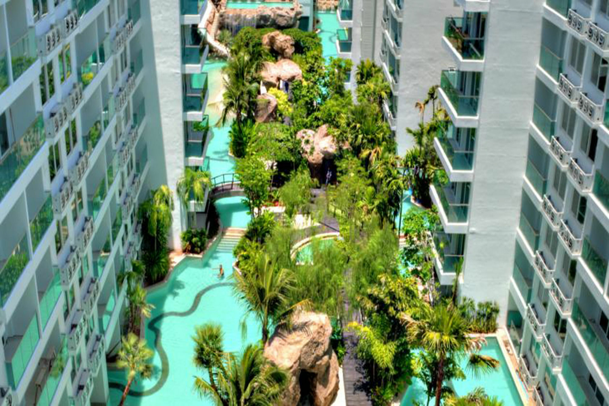 Amazon Pattaya Jomtien Apartments Exterior photo